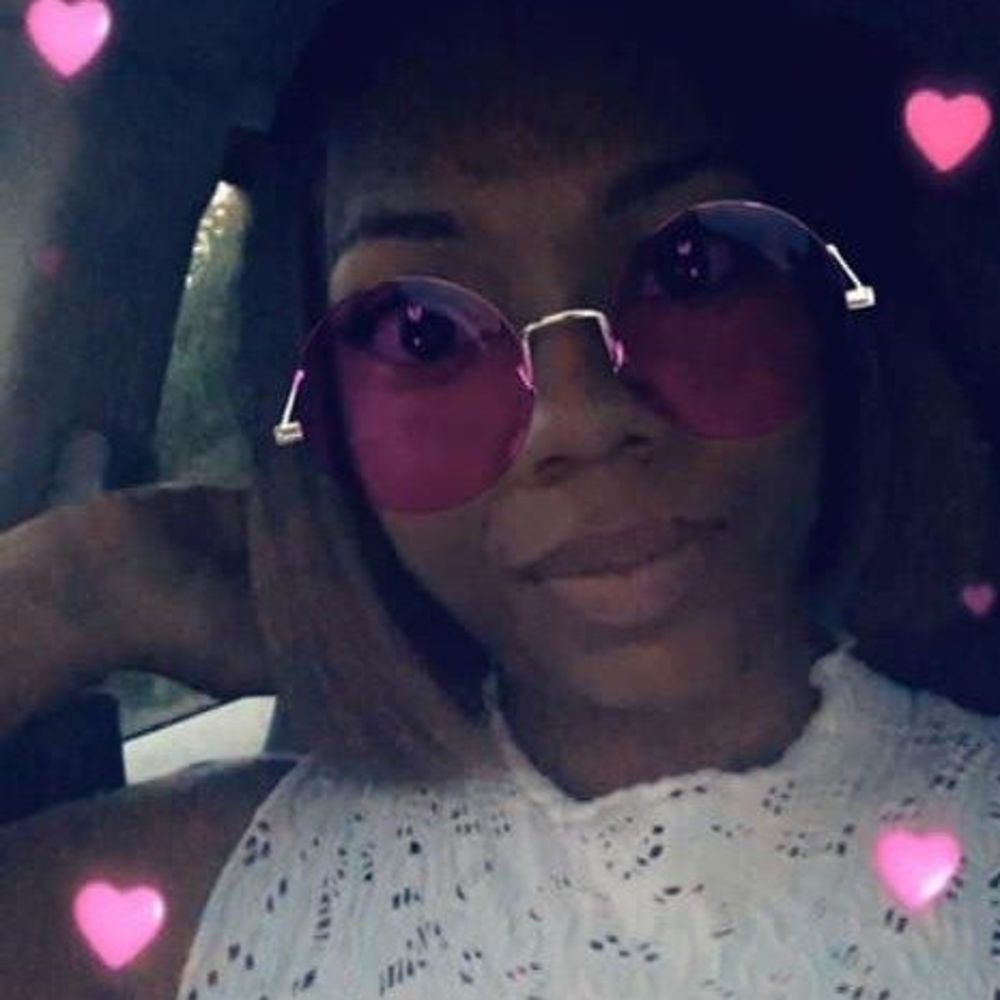 Meet your Posher, Unique